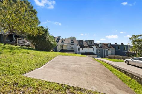 915 Mccandless Avenue Lawrenceville PA 15201