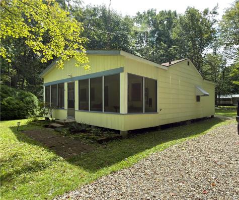 1983 Erin Avenue Linesville Boro PA 16424