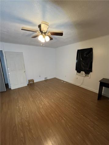 535 E Washington Street Rochester PA 15074