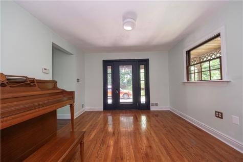 50 Center Avenue West View PA 15229