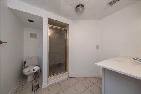 50 Center Avenue West View PA 15229