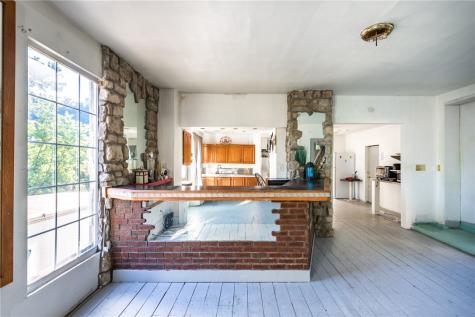 315 Highland Avenue Turtle Creek PA 15145