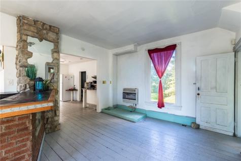 315 Highland Avenue Turtle Creek PA 15145