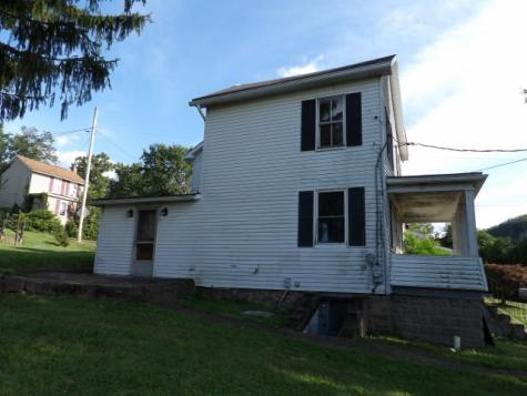 39 Walnut Avenue Dunbar PA 15431
