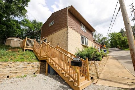 2373 Hopeland Street Carrick PA 15210