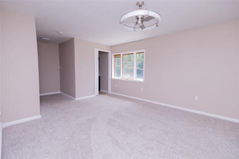 2373 Hopeland Street Carrick PA 15210