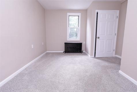 2373 Hopeland Street Carrick PA 15210