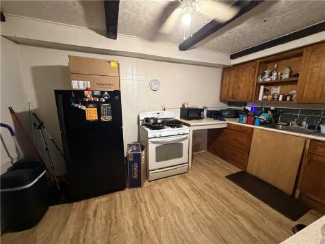 17 5th Street Sharpsburg PA 15215