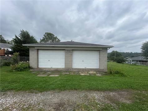 1416 Hawthorne Street Connellsville PA 15425