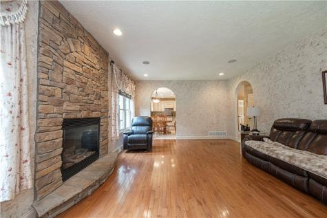 1032 Diane Lane Indiana Township PA 15024