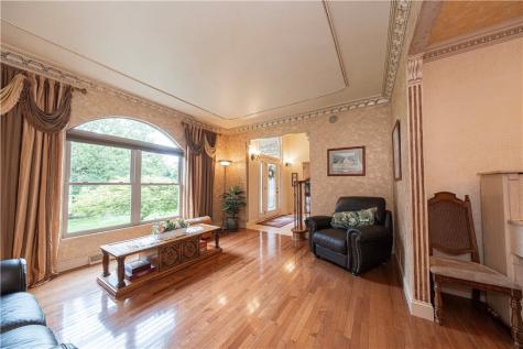 1032 Diane Lane Indiana Township PA 15024