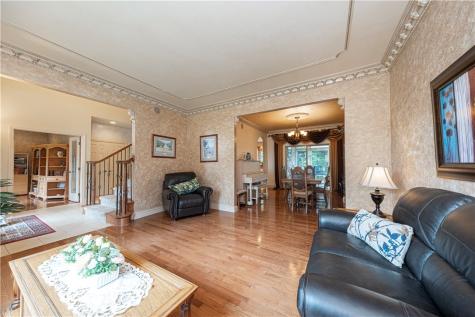 1032 Diane Lane Indiana Township PA 15024