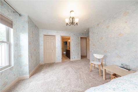 1032 Diane Lane Indiana Township PA 15024