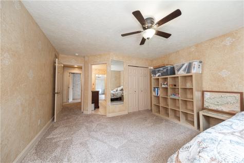 1032 Diane Lane Indiana Township PA 15024