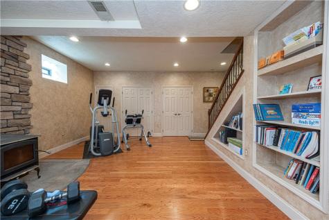 1032 Diane Lane Indiana Township PA 15024