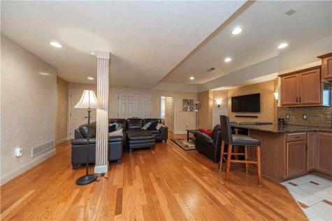 1032 Diane Lane Indiana Township PA 15024
