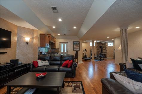 1032 Diane Lane Indiana Township PA 15024