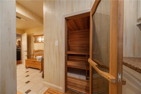 1032 Diane Lane Indiana Township PA 15024