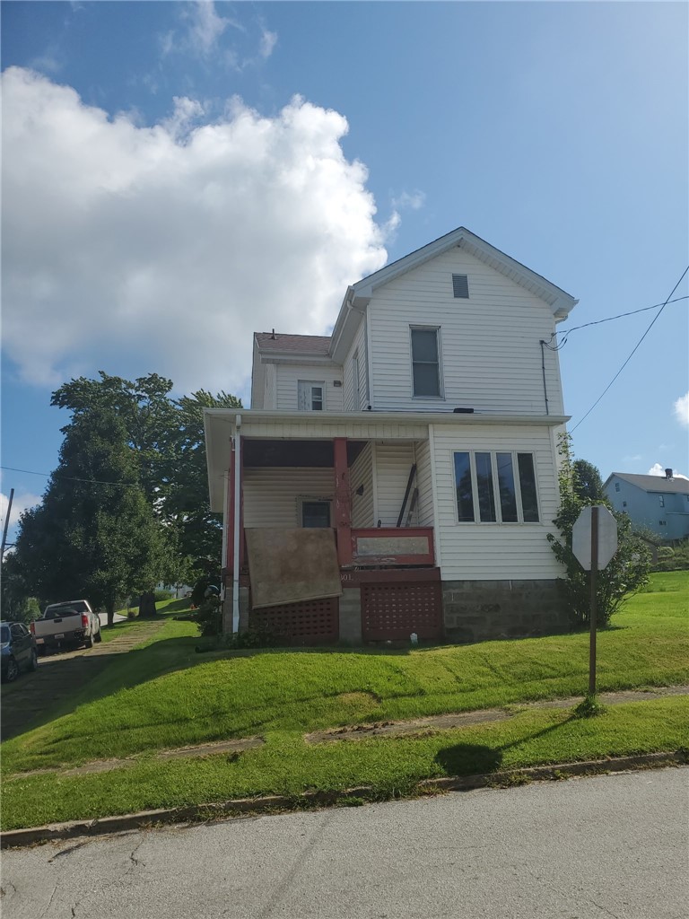 301 S Ligonier Street Derry Boro PA 15627