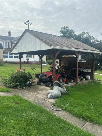 301 S Ligonier Street Derry Boro PA 15627