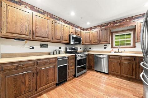 28 Dutch Glory Road West Bethlehem PA 15311