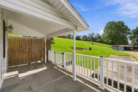 348 Steubenville Pike Hanover Township PA 15021