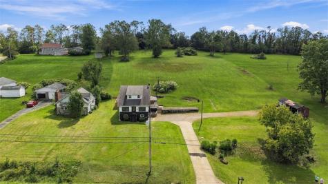 348 Steubenville Pike Hanover Township PA 15021