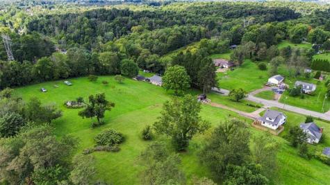 348 Steubenville Pike Hanover Township PA 15021