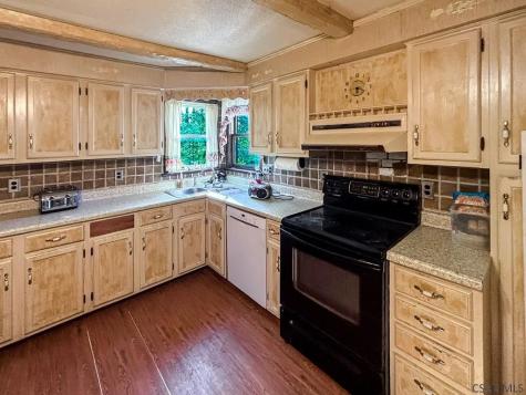128 Drum Avenue Somerset Township PA 15501