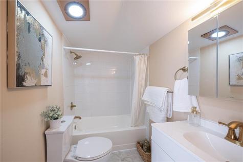 644 6th Street Oakmont PA 15139