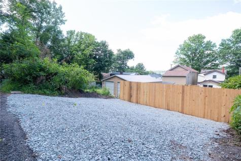 644 6th Street Oakmont PA 15139
