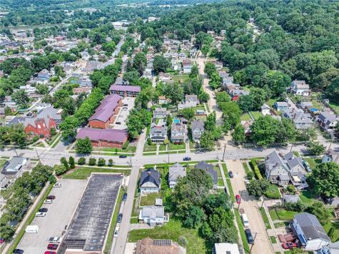 644 6th Street Oakmont PA 15139