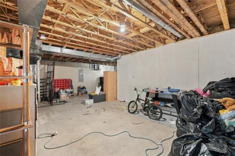 674 Reed Street Clairton PA 15025