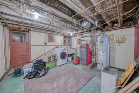 4776 Aloe Street Bloomfield PA 15224