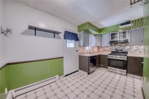 4776 Aloe Street Bloomfield PA 15224