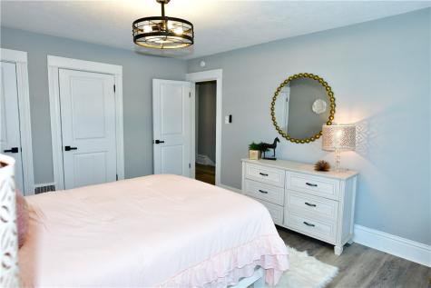 426 Wayne Avenue Ellwood City PA 16117