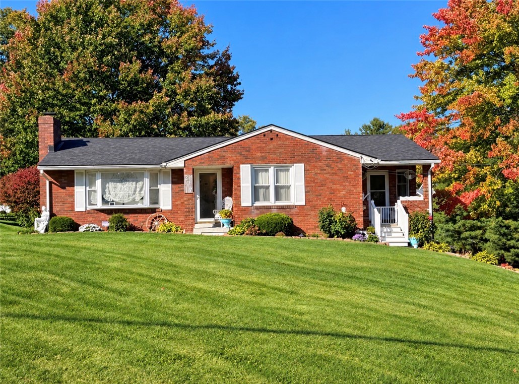207 Central Drive Center Township PA 16001