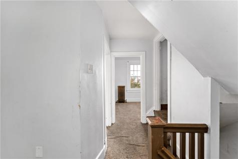 362 Kenney Avenue Pitcairn PA 15140
