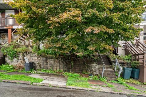 362 Kenney Avenue Pitcairn PA 15140