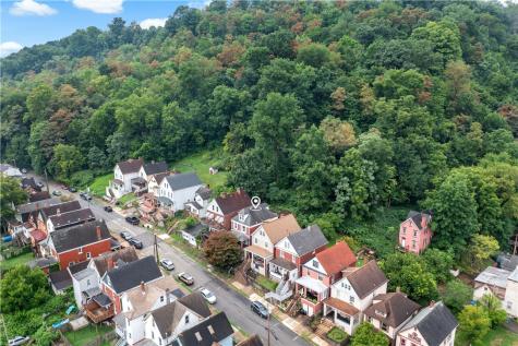 362 Kenney Avenue Pitcairn PA 15140