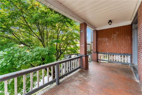 362 Kenney Avenue Pitcairn PA 15140