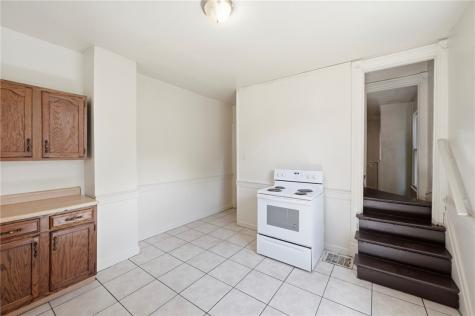 203-205 Maple Street Kittanning Boro PA 16201