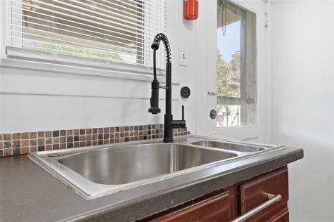 109 Clairtonica Street Crafton Heights PA 15205