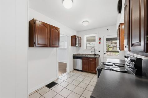 109 Clairtonica Street Crafton Heights PA 15205
