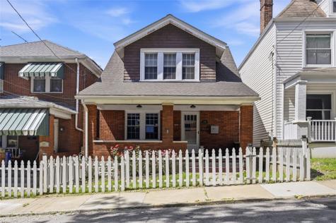 109 Clairtonica Street Crafton Heights PA 15205