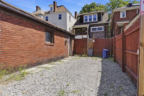 109 Clairtonica Street Crafton Heights PA 15205