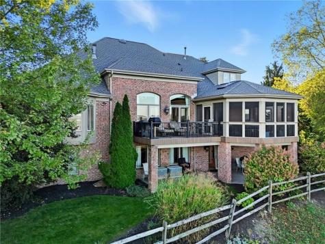 4040 Breckenridge Collier Township PA 15142