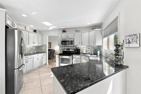 106 Sandlewood Drive Cecil PA 15057