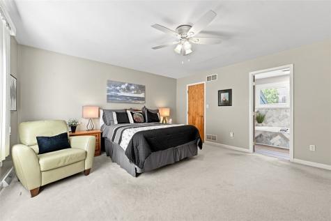 106 Sandlewood Drive Cecil PA 15057