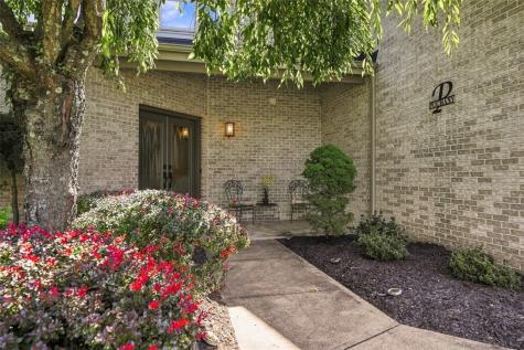 106 Sandlewood Drive Cecil PA 15057